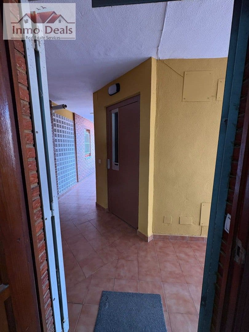 Ljus lägenhet 200 meter från stranden i Torrevieja – bild 4